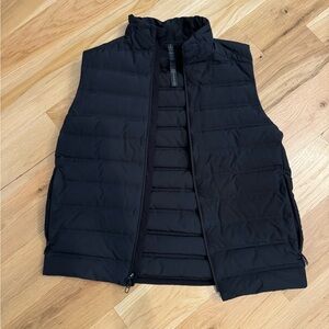 Men's lululemon black vest Medium